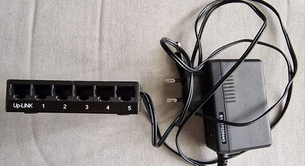 Switches Ethernet 10/100Mbps 5 portas