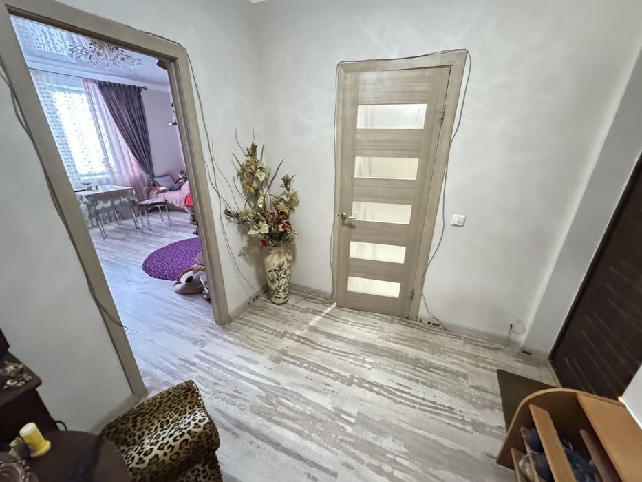 Продается 1ком.крупногабаритная кв( ЖК.РИВЬЕРА).