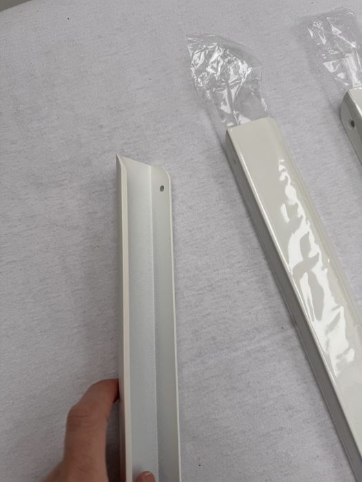 Cztery uchwyty biale Ikea Billsbro 320 mm