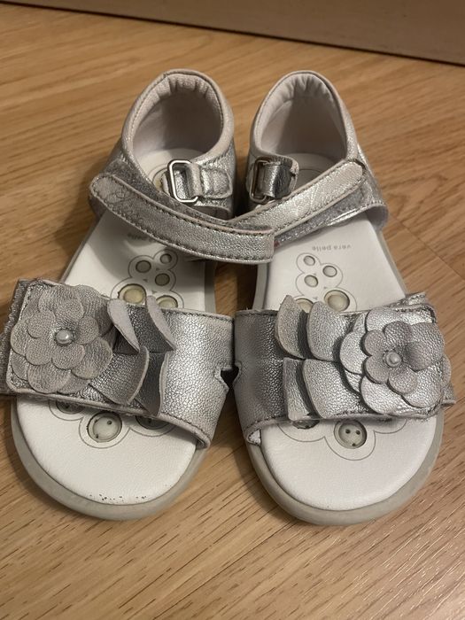Sandálias Chicco 25