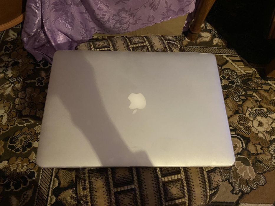 Macbook 15 pro 256гб