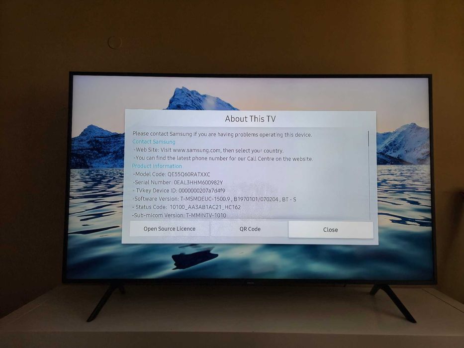 Samsung QLED 55" 4K Smart TV (QE55Q60R)