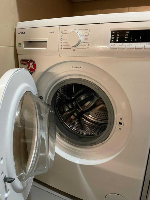 Máquina de Lavar Roupa Orima