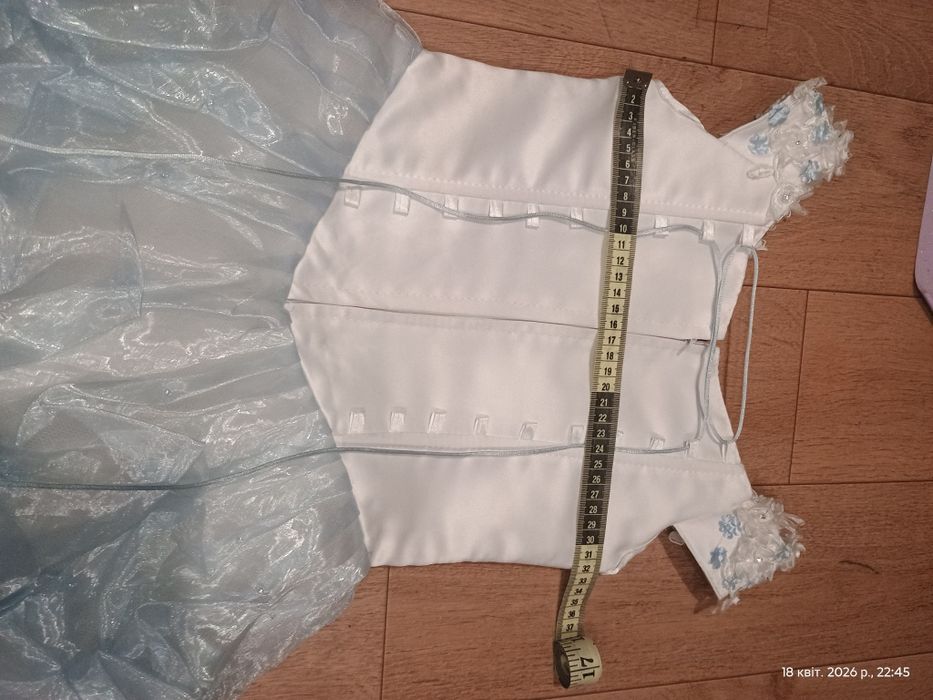 Сукня для дівчинки в гарному стані