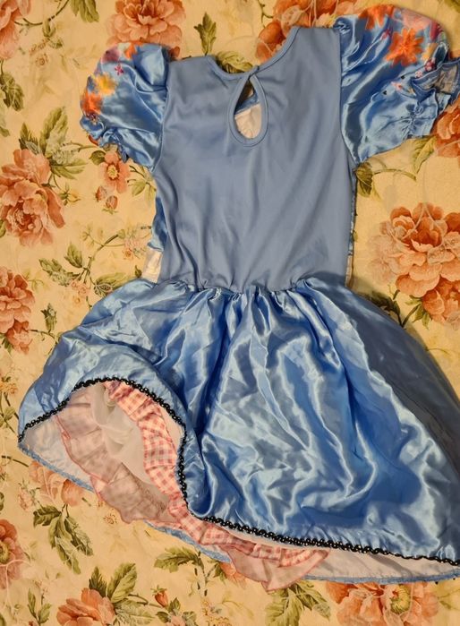 Платья Алисы в стране чудес, Авроры и Жасмин