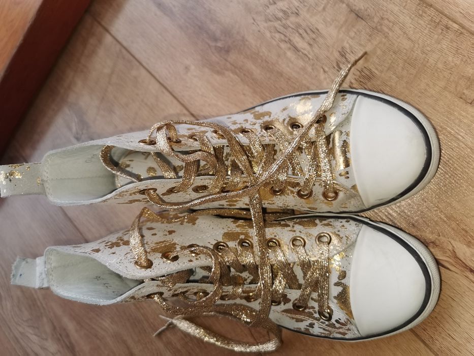 Buty trampki złote Relaks r. 36