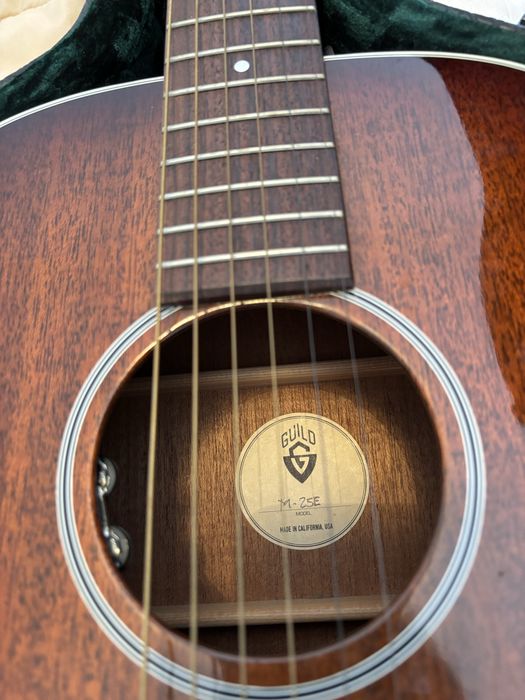 Guild M 25E guitarra acustica