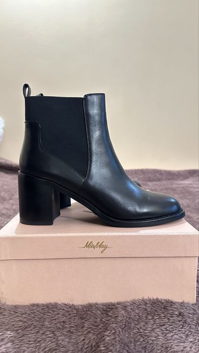 Ботильйони, ботинки, черевики Miraton, Attizzare