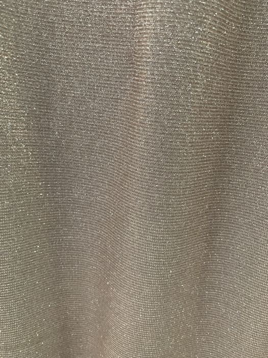 Sukienka złota rybka wesele