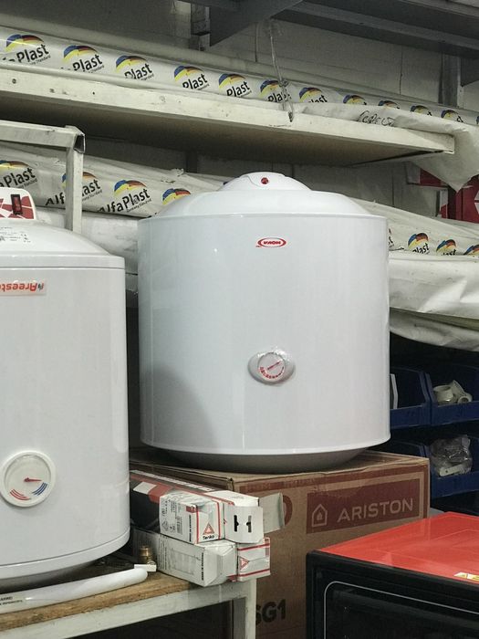 Продам водонагревательные баки,бойлер.