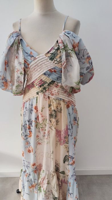 ASOS design romantyczna sukienka w kwiaty długa avangarde alternative