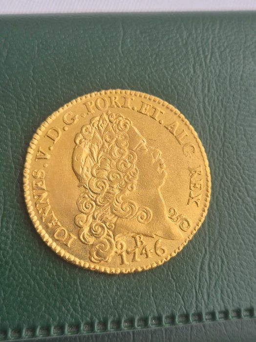 Moeda ouro D. Joao V -6.400 reis Baia