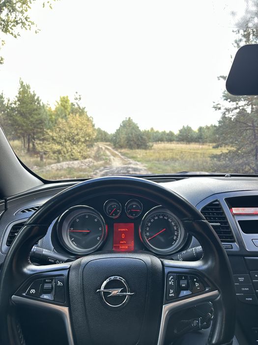 Продам Opel Insignia