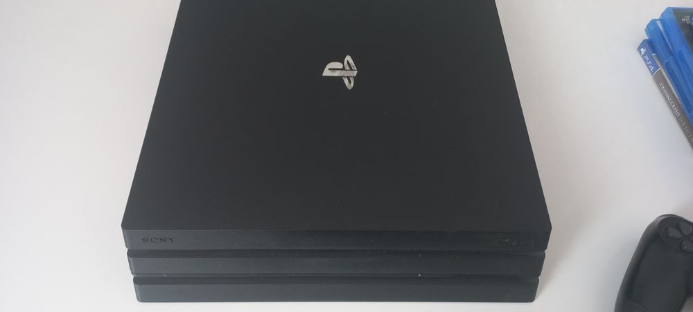 Ps 4 pro 3 ревізія в ідеальному стані