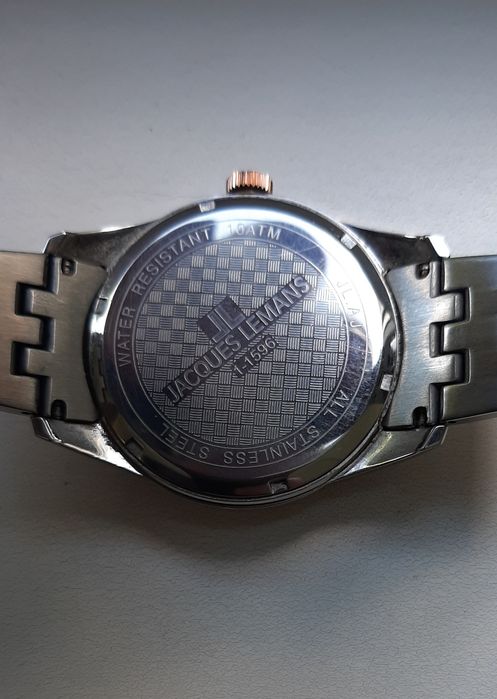 Годинник чоловічий JACQUES LEMANS 1-1596