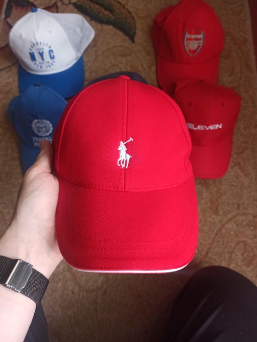 Кепка ,бейсболка спортивная