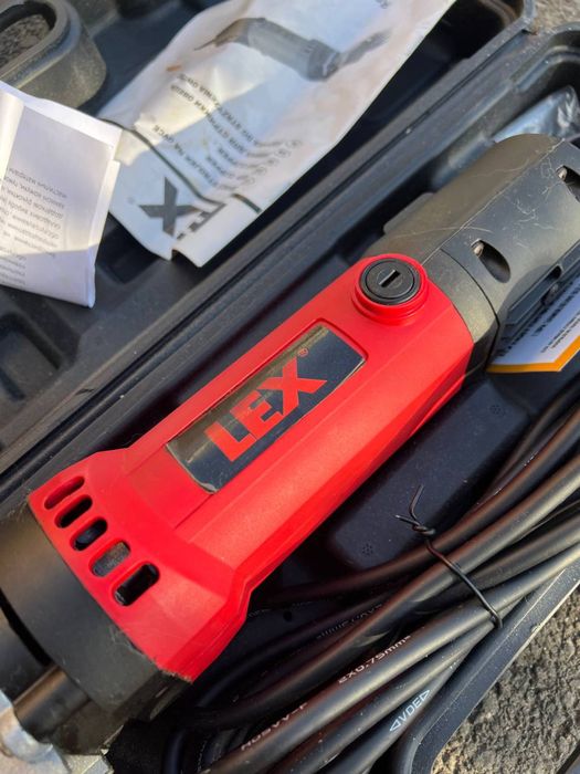 Машинка для стрижки овець. Електрична машинка