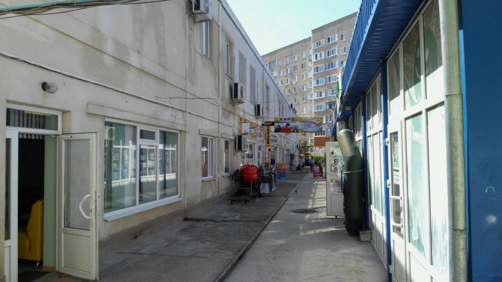 Приміщення під магазин офіс