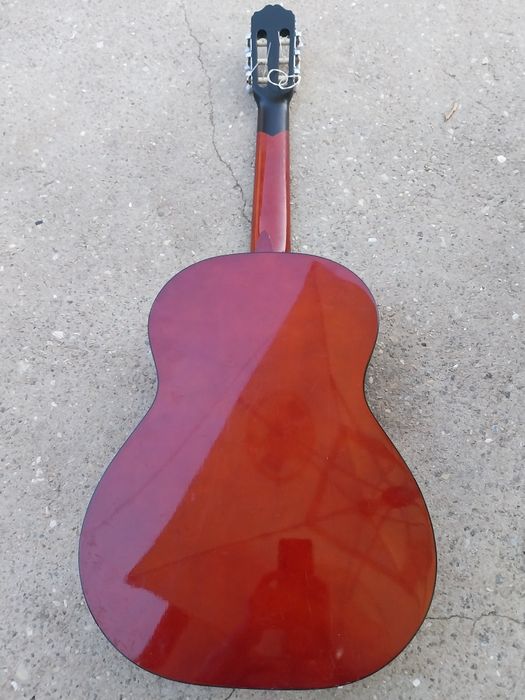 Viola classica como nova