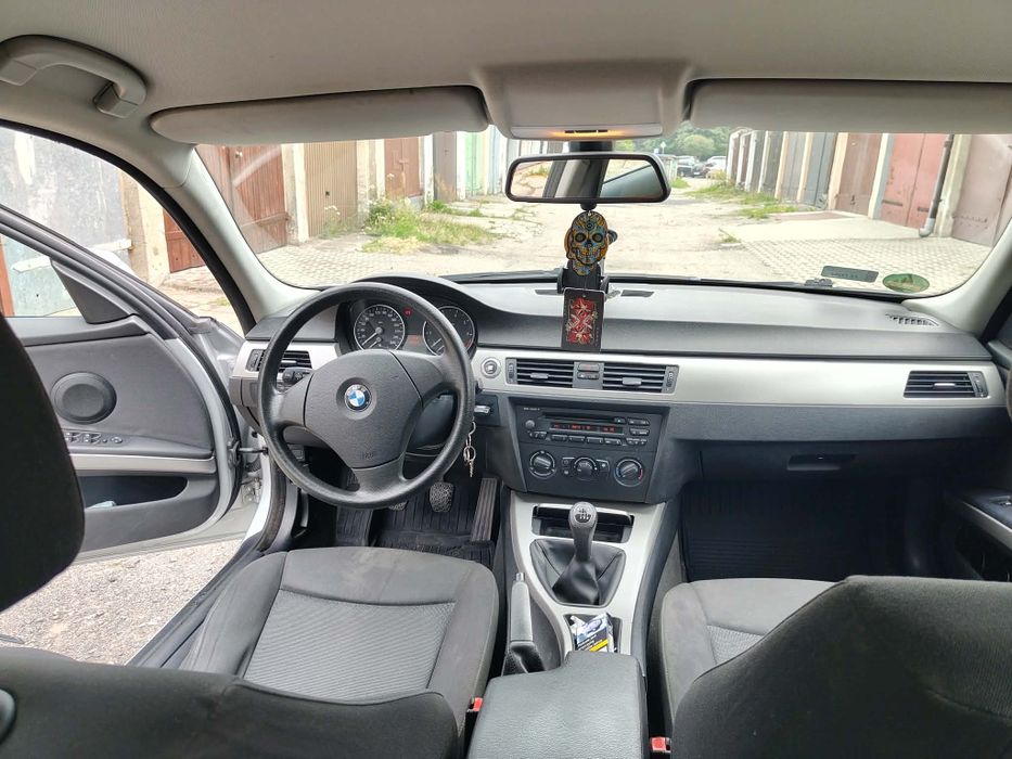 Sprzedam BMW E90 2006r