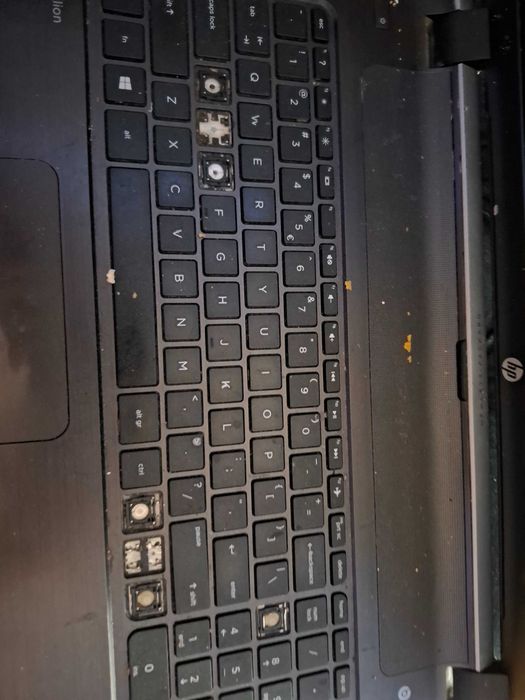 Laptop stan dost od zaraz
