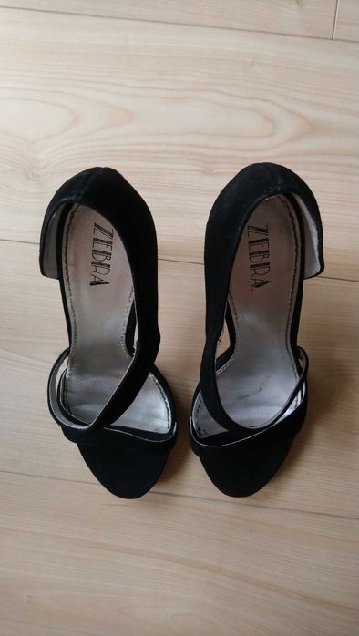 Sandały szpilki Zebra sylwester zamsz srebrny obcas