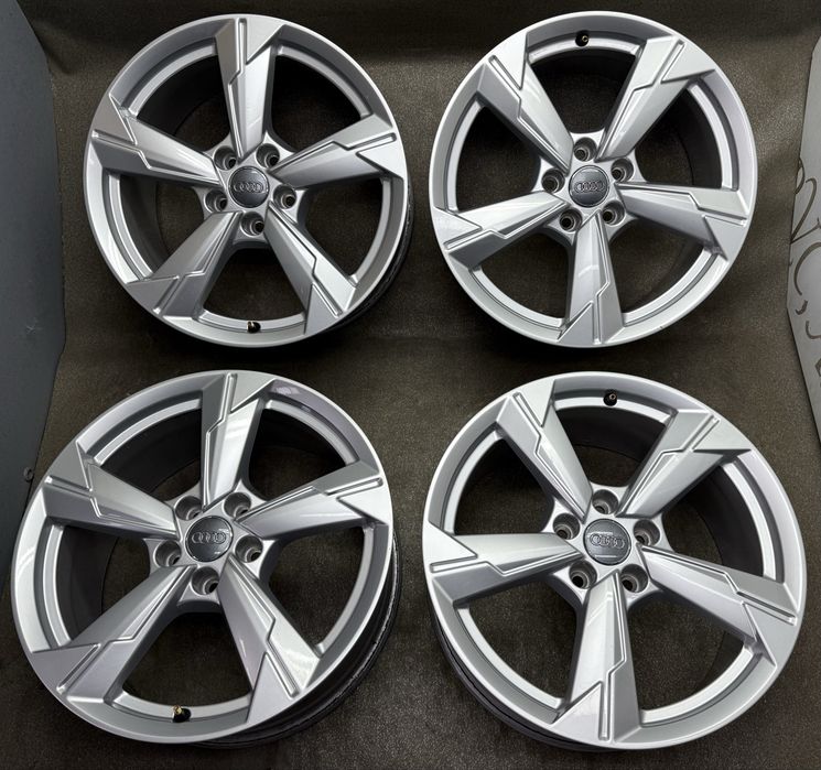 Диски R18 5 112 et39 J8 Оригінал Audi A6 A4 q3 q5 титани ауді passat tiguan T-Roc