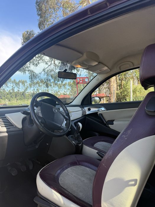 Lancia Ypsilon 1.3 Diesel Multijet de 75cv, do ano 2007.