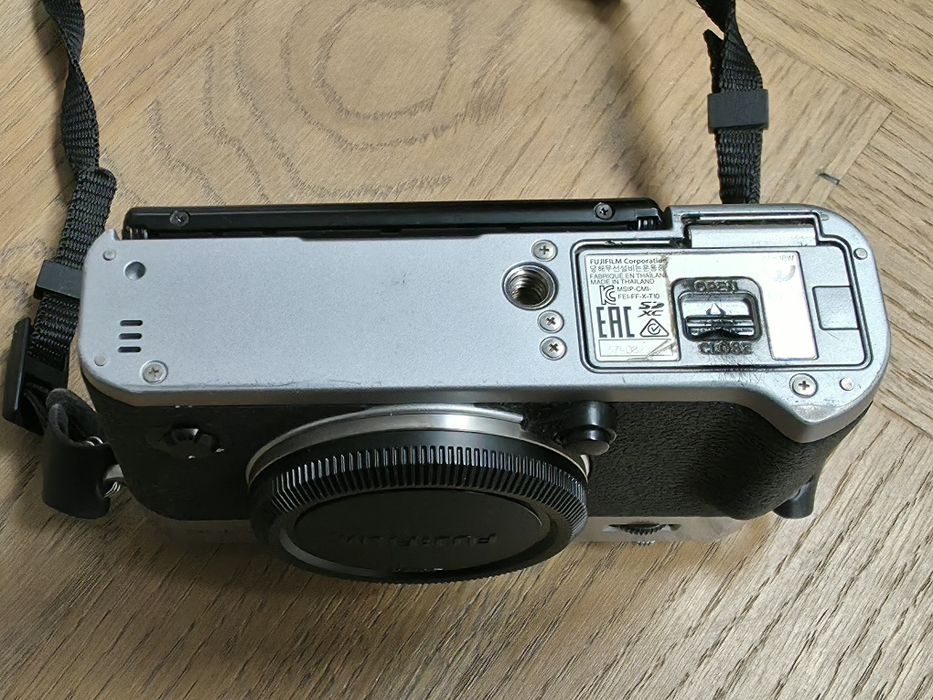 Fujifil X-T10 body