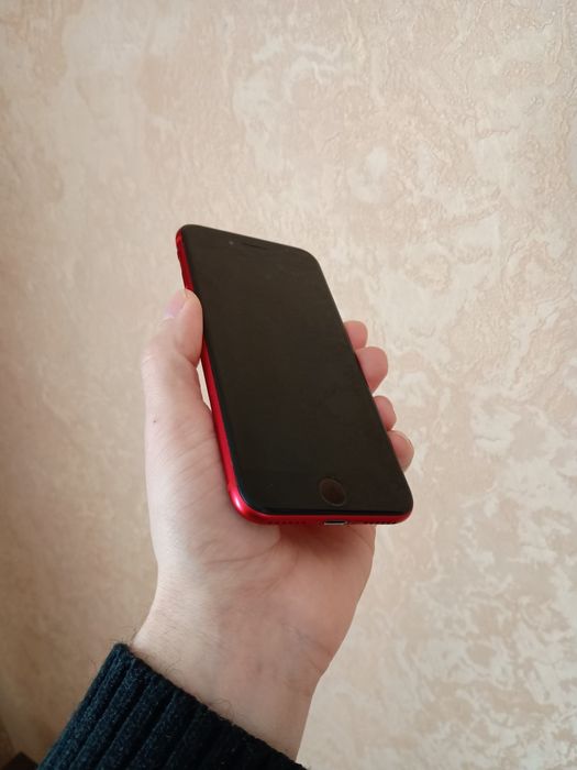 Apple iPhone SE 2020