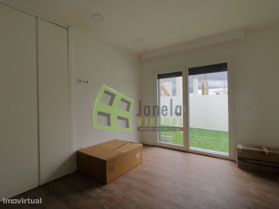 Moradia Isolada Térrea T3 com Piscina - Azeitão