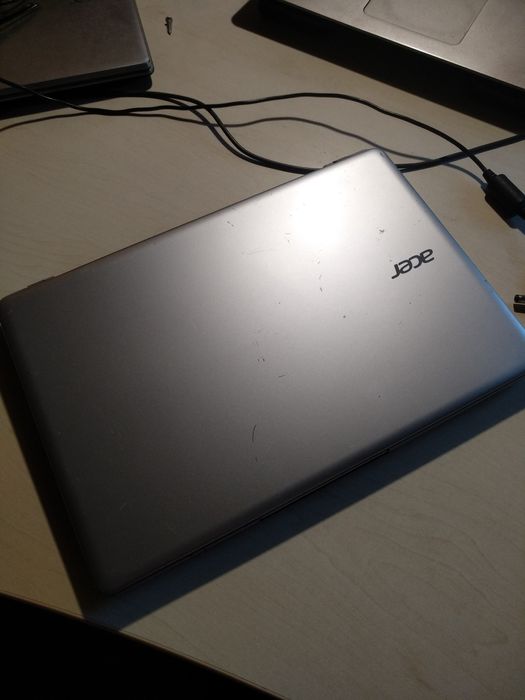 Нетбук Acer V5-123 на запчасти