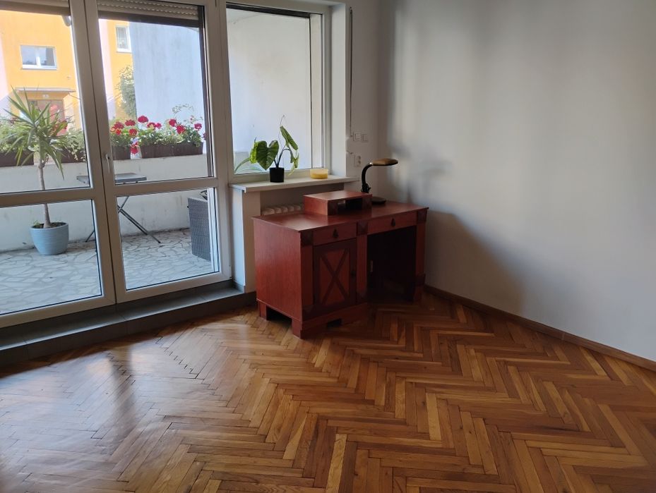 Wynajmę mieszkanie na parterze domu