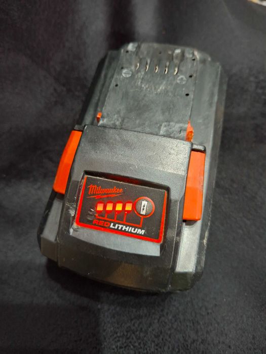 Akumulator bateria Milwaukee 12Ah M18 NOWE ogniwa