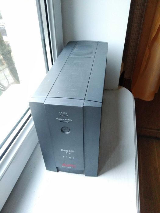 Блок безперебійного живлення БПЖ APC Back-UPS RS 1100VA (BR1100CI-RS)