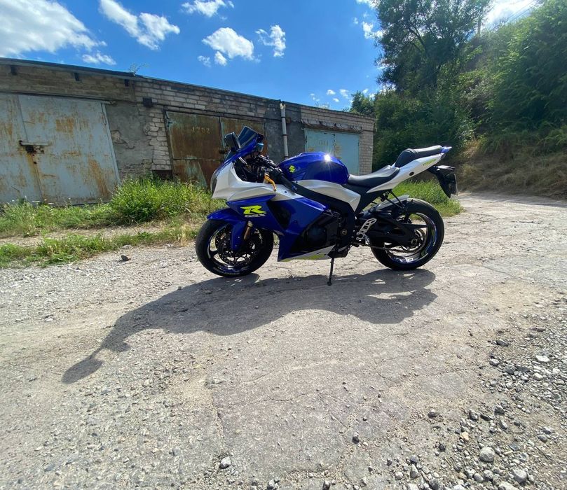Продам  Gsxr 1000