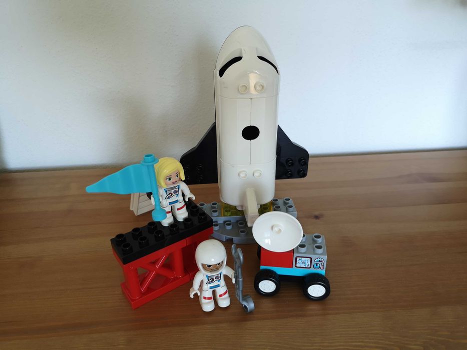 klocki LEGO DUPLO 10944 Lot promem kosmicznym Space Shuttle Mission