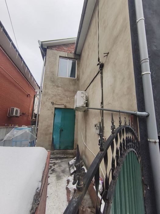 Будинок в центрі міста