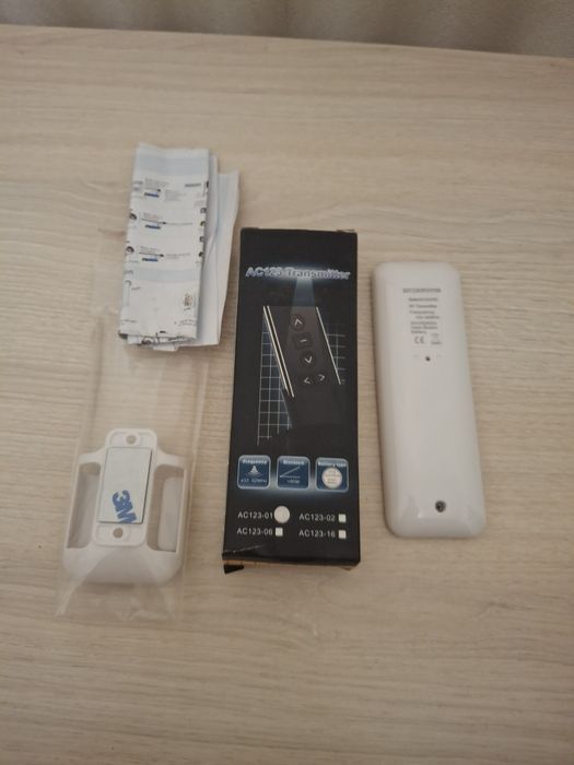 Пульт для електрокарниз AC123-01D