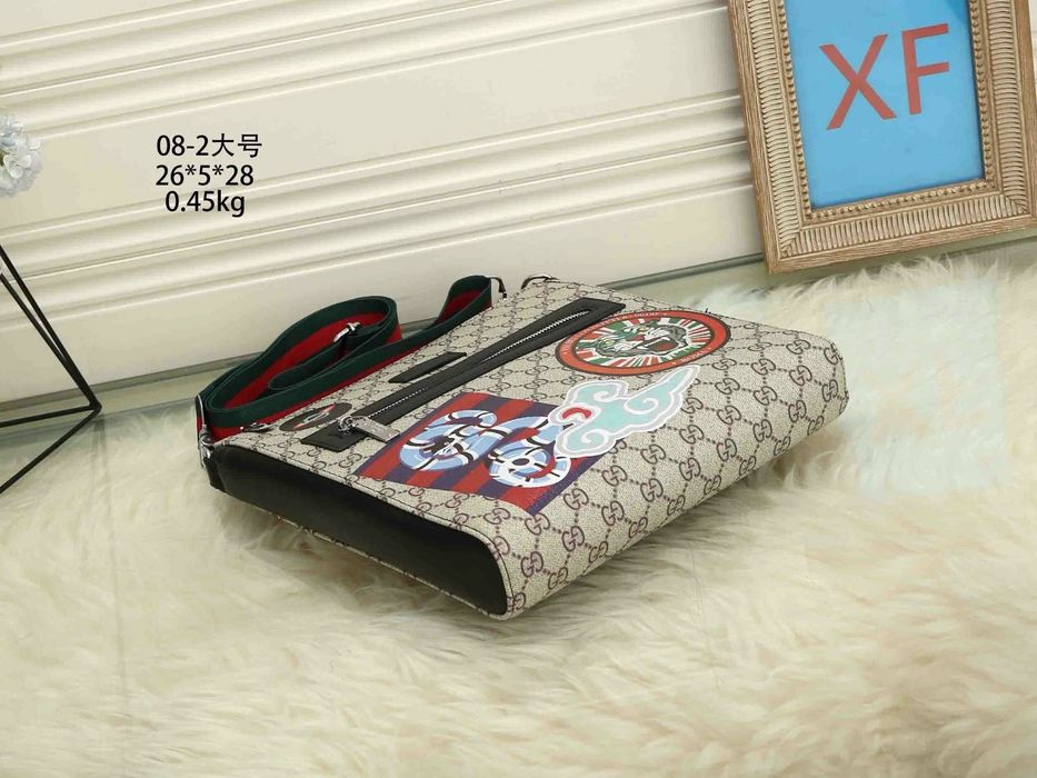 Сумка Gucci Courier Crossbody как у Урагана Хокаге