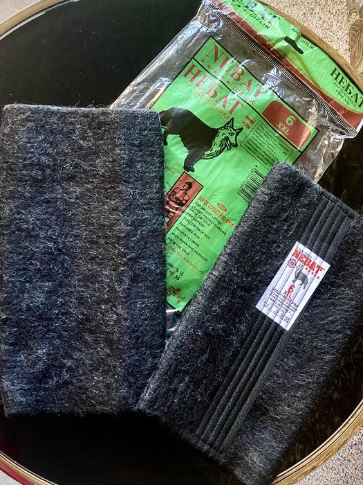 Наколенники из собачьей шерсти. Турция.