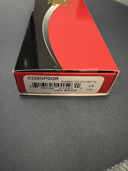 Spyderco Shaman Knifeworks Exclusive
