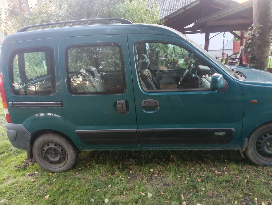 Samochód Reno Kangoo