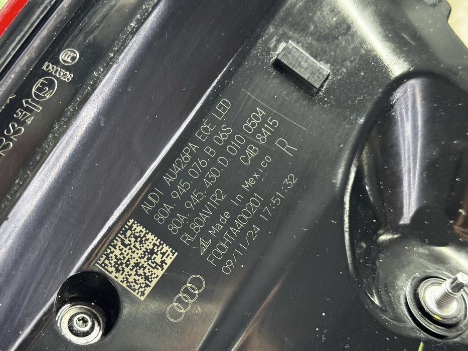 Audi Q5 80A Рест Задні ліхтарі Європа 20-24 Стопи Фонари Matrix Фари