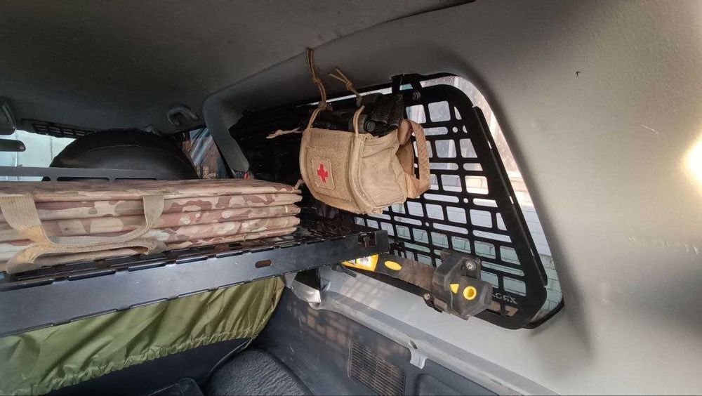 Mitsubishi Pajero Sport Полка в багажник захист вікон органайзер моле