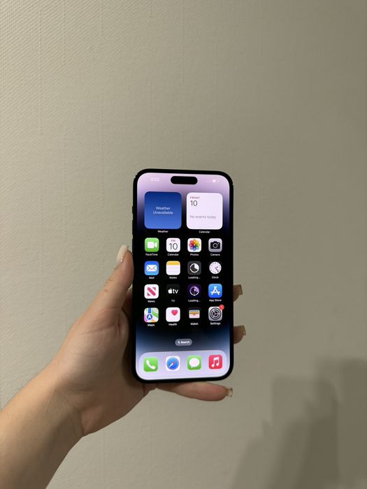IPhone 14 Pro Max  128GB у чорному кольорі