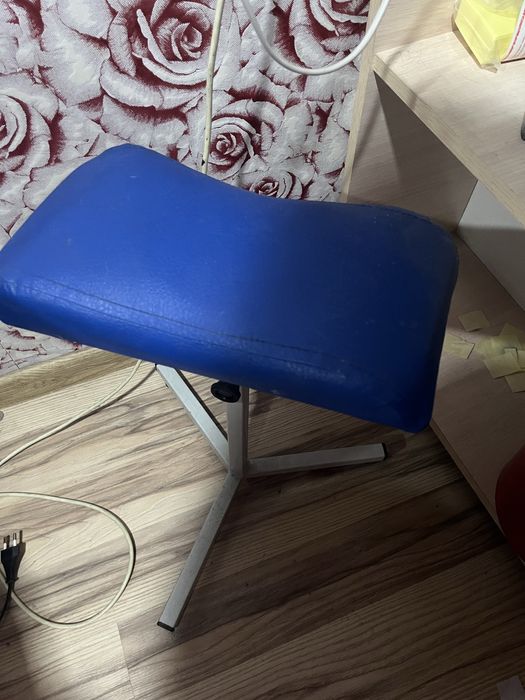 Продам все для маникюра Срочно