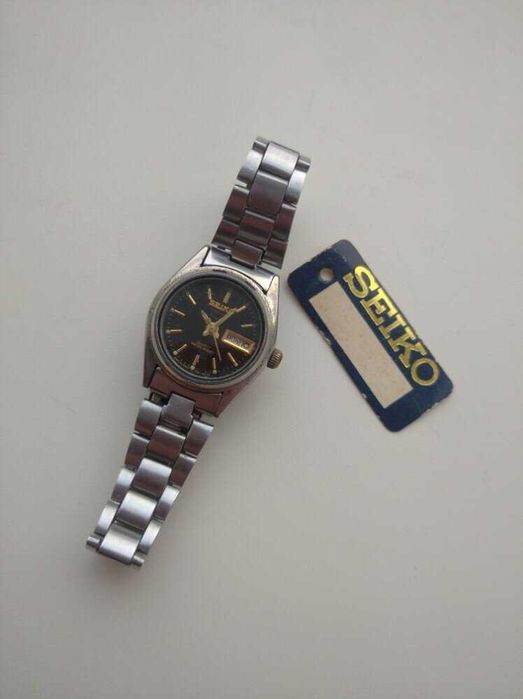 Оригінал,водостійкі з підсвіткою жіночі часи годинник SEIKO