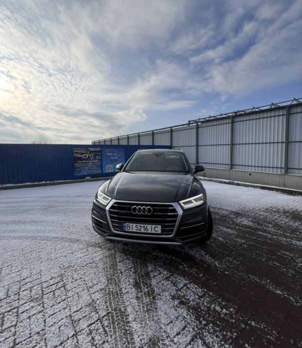 AUDI Q5 2018 року