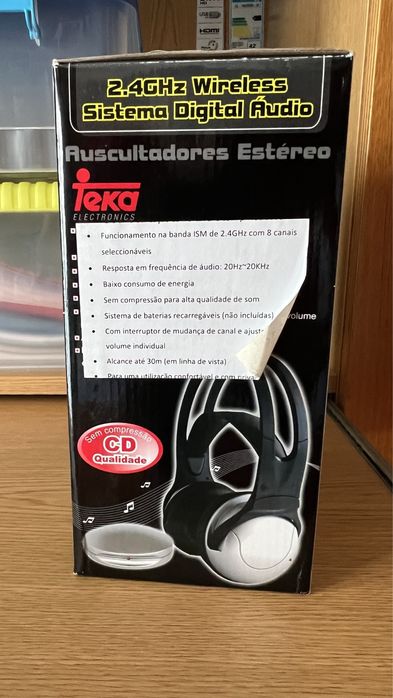 Auscultadores da marca Teka